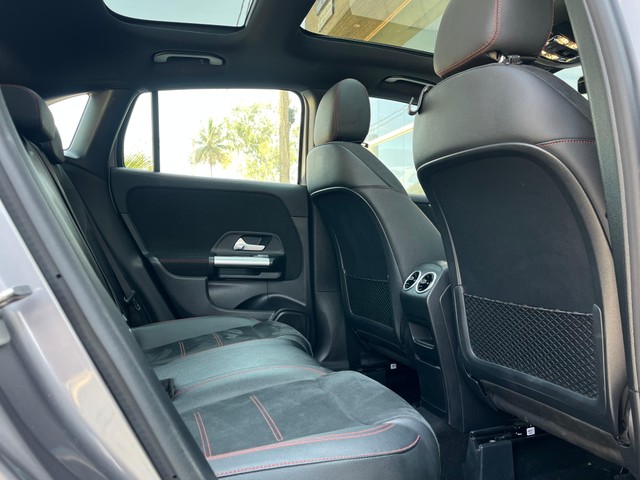 Mercedes-Benz GLA 220d 4MATIC AMG Line Second-hand 2024 Mercedes-Benz GLA 220d 4MATIC AMG Line for sale in Bangalore-10