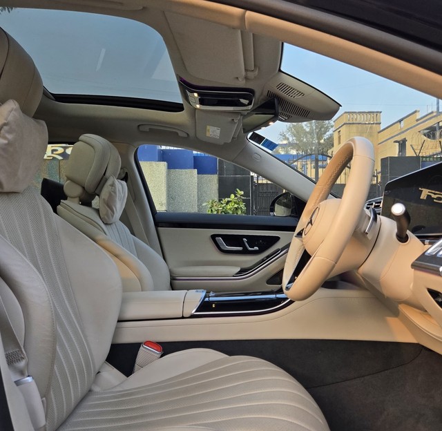Second-hand 2022 Mercedes-Benz S-Class S450 4Matic BSVI for sale in New Delhi-7