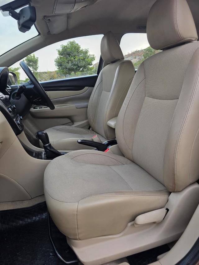 Second-hand 2015 Maruti Suzuki Ciaz AT ZXi for sale in Bangalore-11