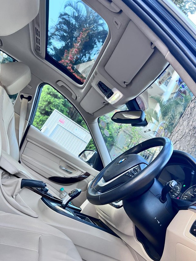 Second-hand 2013 BMW 3 Series 320d Luxury Line for sale in Bangalore-7