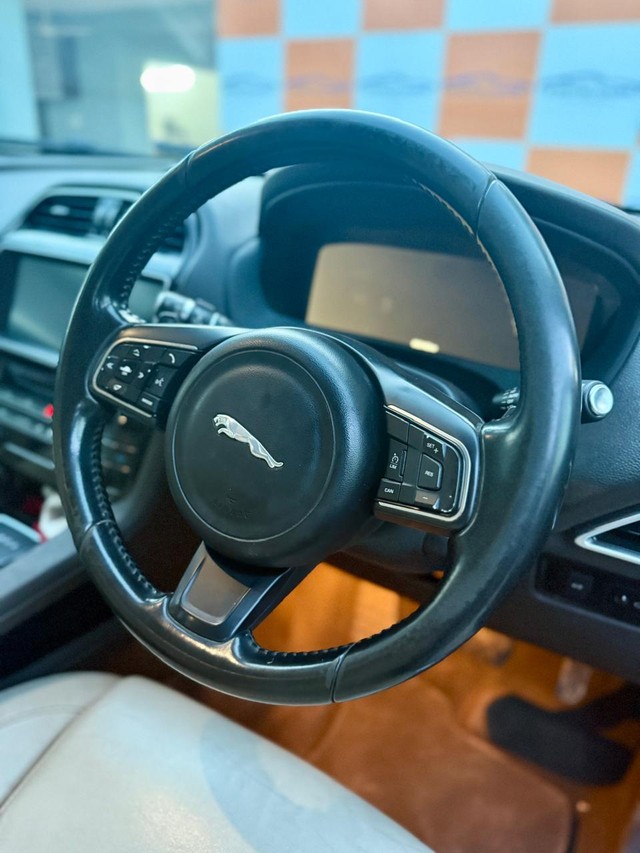 Second-hand 2017 Jaguar F-Pace Prestige 2.0 AWD for sale in Chennai-6