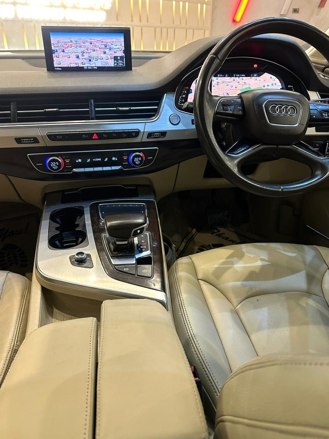 Audi Q7 45 TDI Quattro Technology Second-hand 2017 Audi Q7 45 TDI Quattro Technology for sale in New Delhi-7