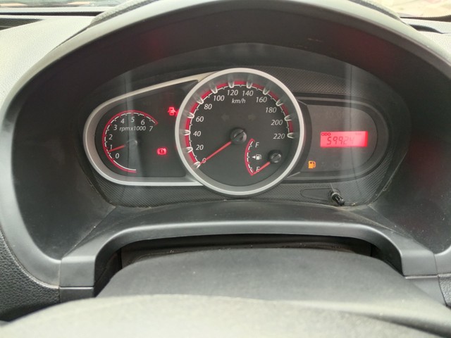 Second-hand 2014 Ford Figo Diesel ZXI for sale in Hyderabad-6