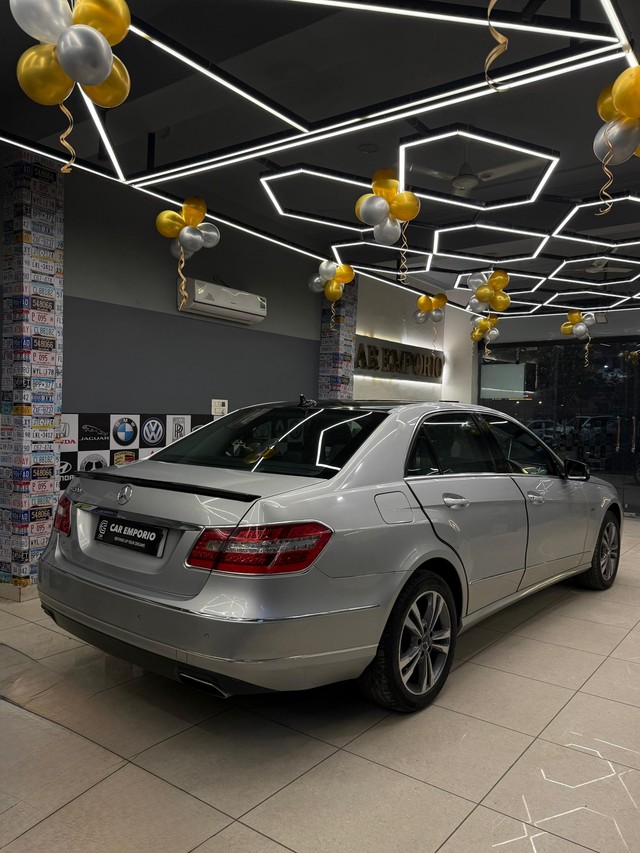 Second-hand 2012 Mercedes-Benz E-Class E 200 CGI for sale in New Delhi-3
