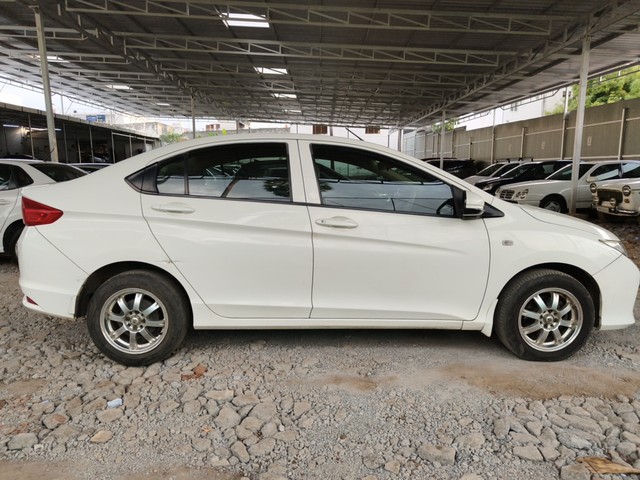 Second-hand 2015 Honda City i DTEC E for sale in Erode-1