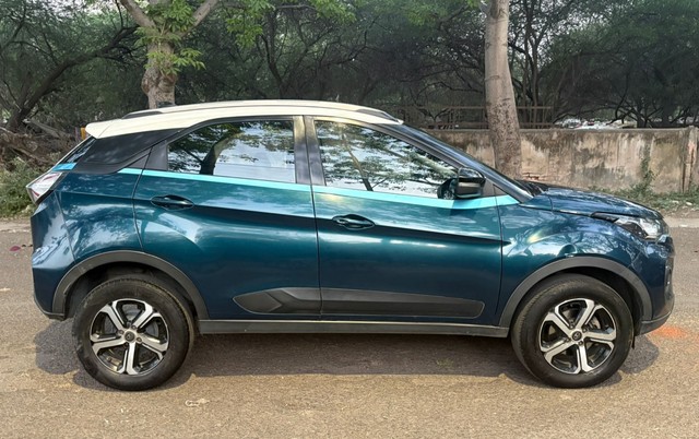 Tata Nexon EV XZ Plus - Photo 3