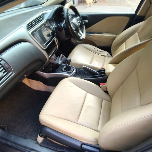 Second-hand 2017 Honda City i VTEC VX for sale in Chennai-8