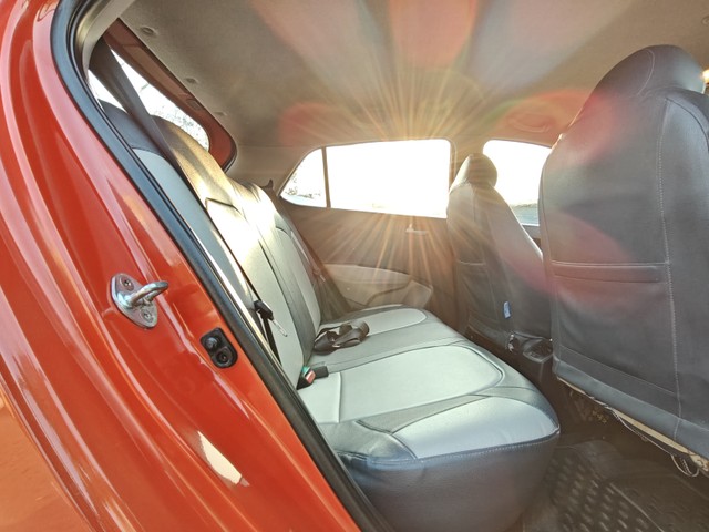 Second-hand 2017 Hyundai i10 Sportz 1.1L for sale in Mumbai-4