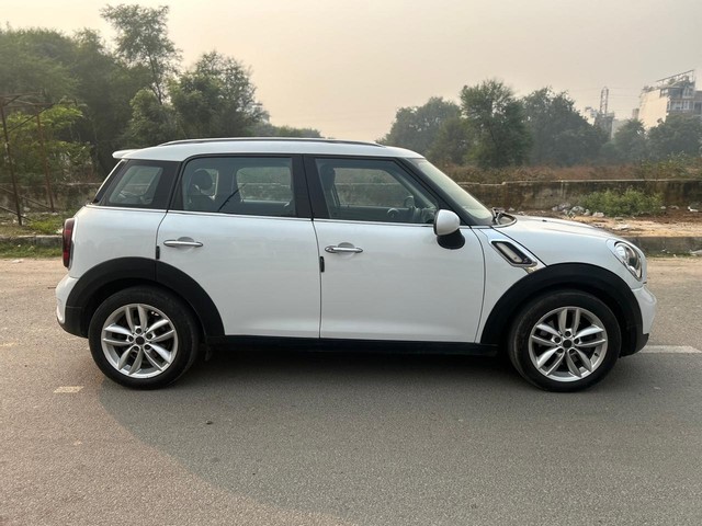Second-hand 2012 Mini Cooper S for sale in New Delhi-1