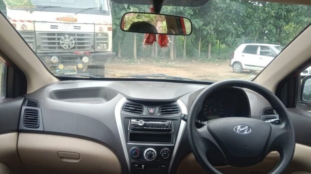 Second-hand 2012 Hyundai EON Era for sale in Lucknow-3