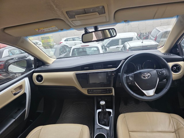 Second-hand 2018 Toyota Corolla Altis 1.8 GL for sale in New Delhi-10