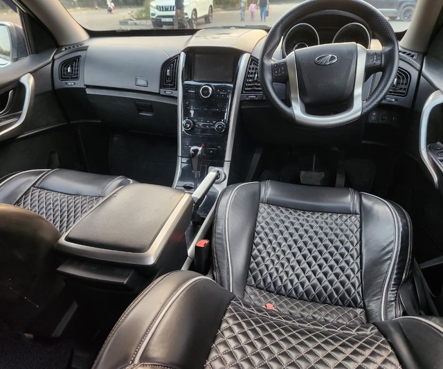 Mahindra XUV500 W7 BSIV Second-hand 2019 Mahindra XUV500 W7 BSIV for sale in New Delhi-9