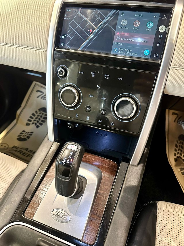 Second-hand 2022 Land Rover Discovery Sport S Diesel for sale in New Delhi-13