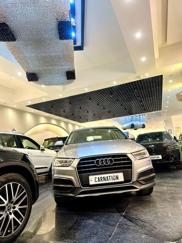 Second-hand 2017 Audi Q3 30 TFSI Premium FWD for sale in New Delhi
