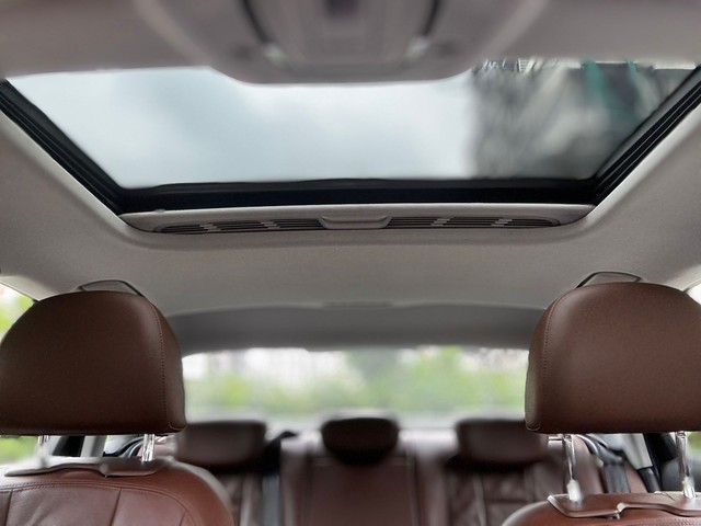 Second-hand 2018 Audi A4 35 TDI Technology for sale in Surat-13