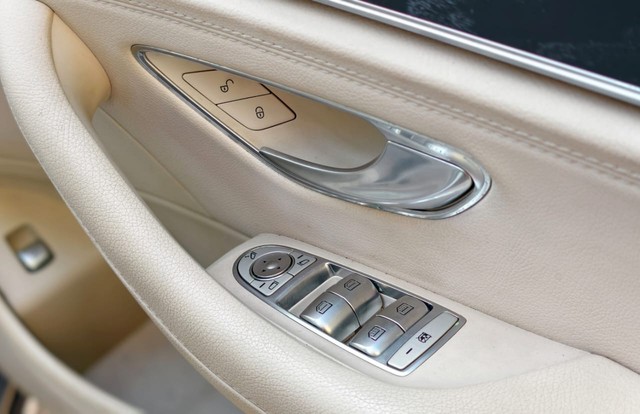 Second-hand 2021 Mercedes-Benz E-Class Exclusive E 220d for sale in Kolkata-16