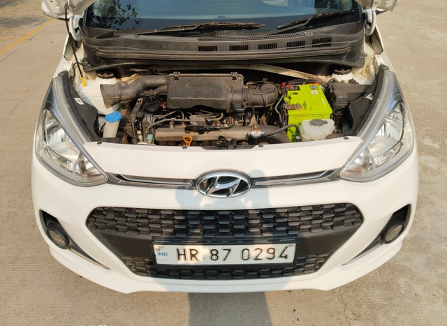 Hyundai Grand i10 1.2 CRDi Asta Second-hand 2017 Hyundai Grand i10 1.2 CRDi Asta for sale in Faridabad-7