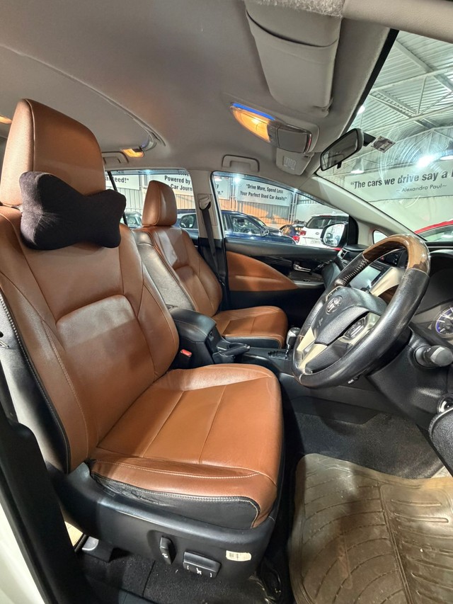 Second-hand 2016 Toyota Innova Crysta 2.7 ZX AT BSIV for sale in Hyderabad-13