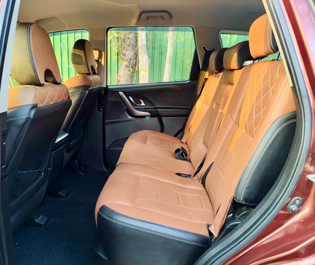 Mahindra XUV500 W7 BSIV Second-hand 2019 Mahindra XUV500 W7 BSIV for sale in New Delhi-11