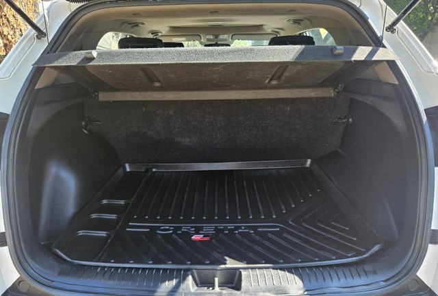 Second-hand 2018 Hyundai Creta 1.6 CRDi SX Option for sale in Pune-18