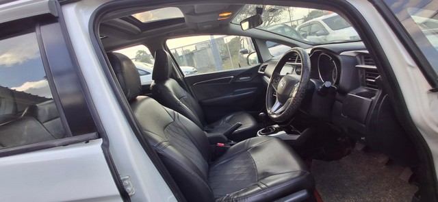 Second-hand 2020 Honda WR-V i-DTEC VX for sale in Khamgaon-6