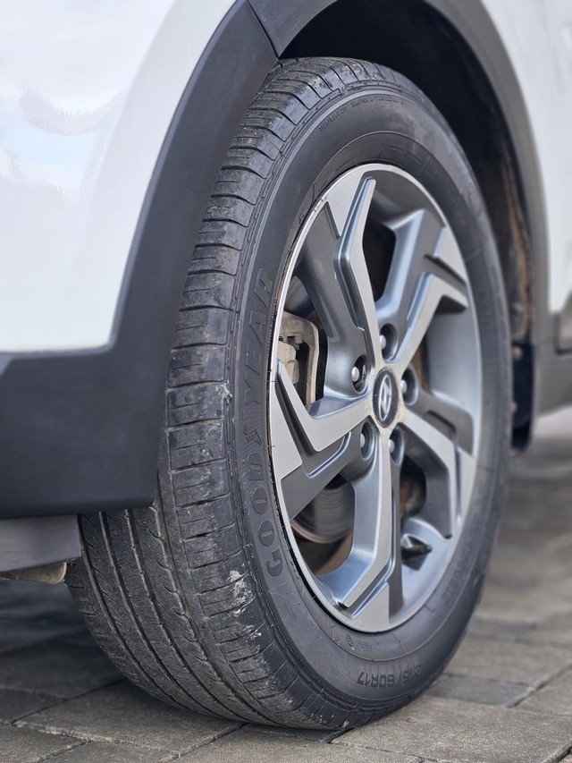 Second-hand 2018 Hyundai Creta 1.6 CRDi AT SX Plus for sale in Kolhapur-8