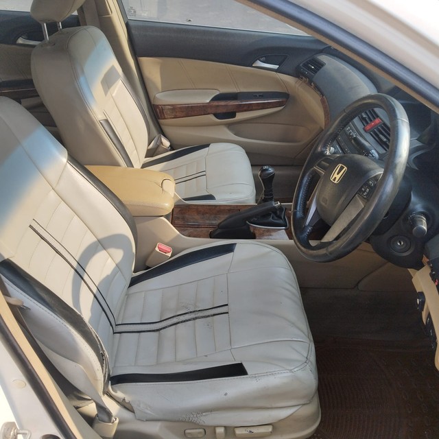 Honda New Accord 2.4 M/T Second-hand 2013 Honda New Accord 2.4 M/T for sale in Mira Road-11