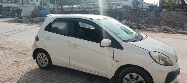 Honda Brio S MT Second-hand 2013 Honda Brio S MT for sale in Kota-4