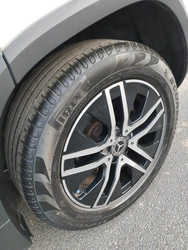 Second-hand 2023 Mercedes-Benz GLA 200 BSVI for sale in New Delhi-6