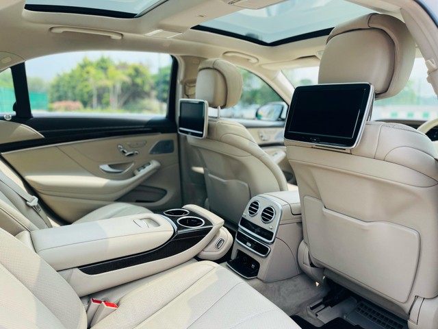 Second-hand 2015 Mercedes-Benz S-Class S 350 CDI for sale in Bangalore-12