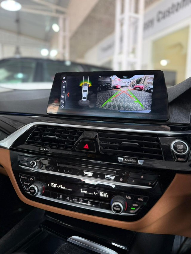 Second-hand 2017 BMW 5 Series 520d Sport Line for sale in Hyderabad-8