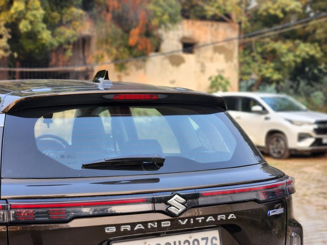 Second-hand 2022 Maruti Grand Vitara Zeta AT BSVI for sale in New Delhi-8