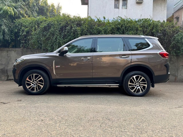 Second-hand 2023 MG Gloster Savvy 4x4 6Str for sale in New Delhi-3