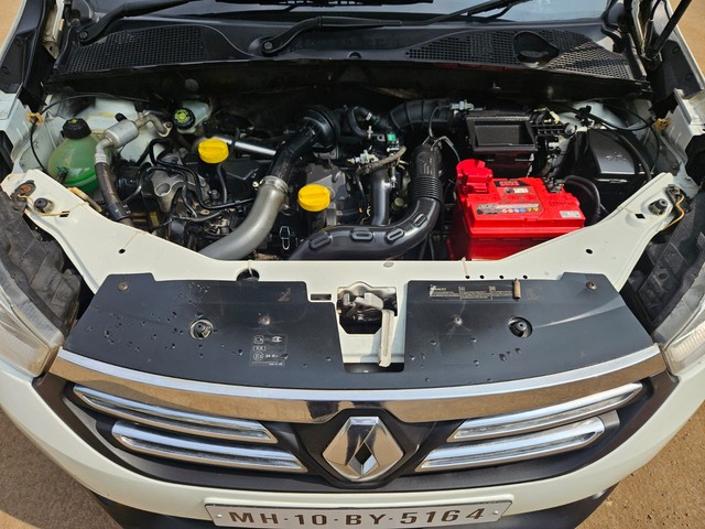 Second-hand 2015 Renault Lodgy Stepway 85PS RXZ 8S for sale in Kolhapur-6