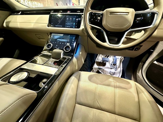 Second-hand 2022 Land Rover Range Rover Velar R-Dynamic S Diesel for sale in New Delhi-15