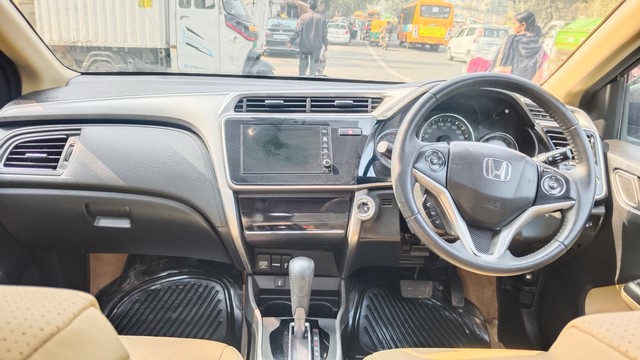 Second-hand 2019 Honda City i-VTEC CVT ZX for sale in New Delhi-9