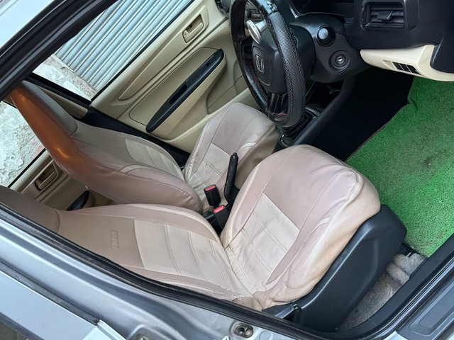 Second-hand 2018 Honda Amaze E Diesel BSIV for sale in Sambhal-9