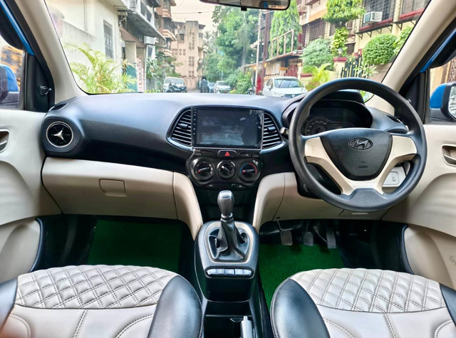Second-hand 2018 Hyundai Santro Magna CNG BSIV for sale in Thane-4