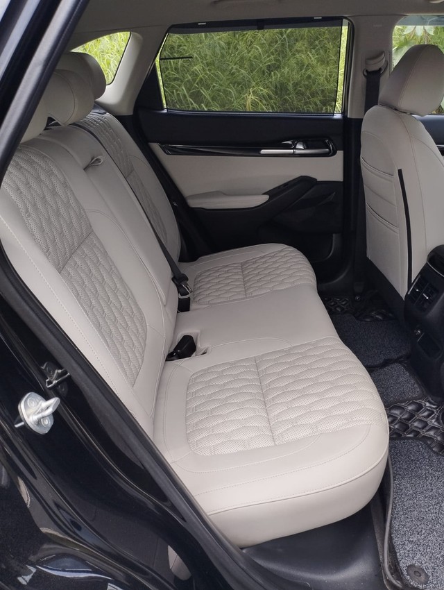 Second-hand 2023 Kia Seltos HTX IVT for sale in New Delhi-14