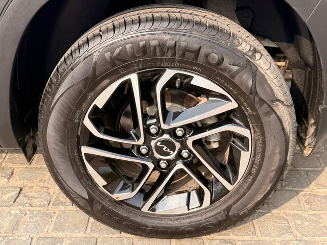 Second-hand 2024 Kia Seltos HTK for sale in New Delhi-5