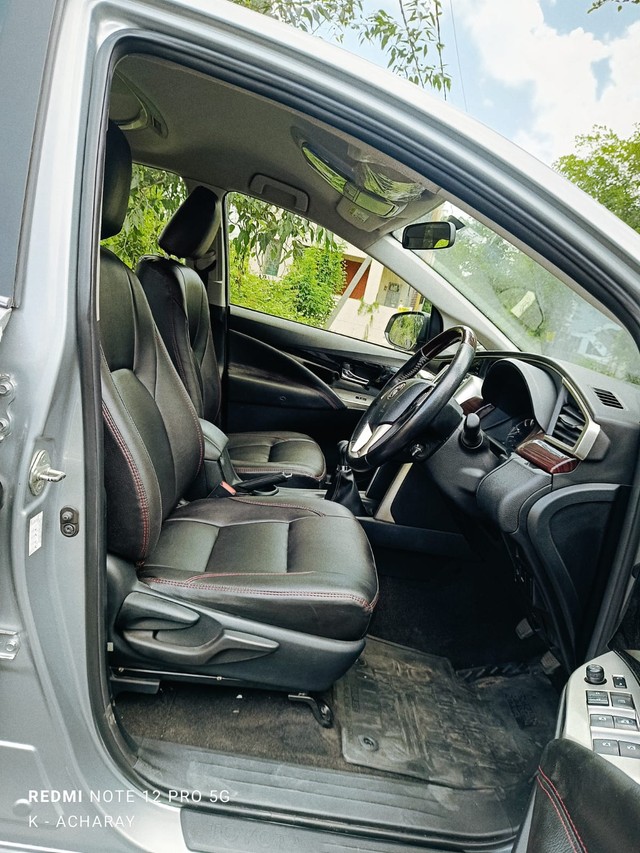 Second-hand 2020 Toyota Innova Crysta 2.4 G MT for sale in Bangalore-8