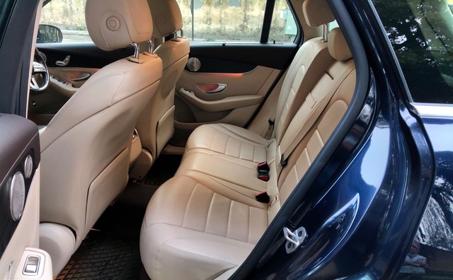 Second-hand 2022 Mercedes-Benz GLC 200 for sale in New Delhi-11