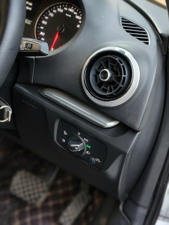 Second-hand 2019 Audi A3 35 TDI Premium Plus for sale in New Delhi-22