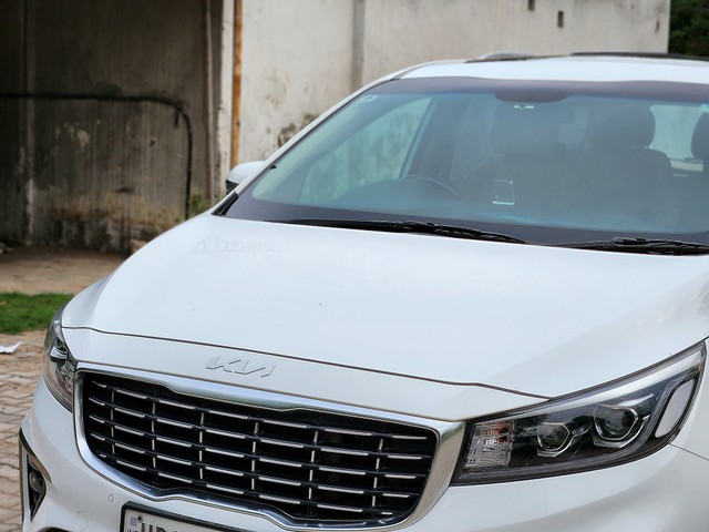 Second-hand 2022 Kia Carnival Limousine Plus for sale in New Delhi-22