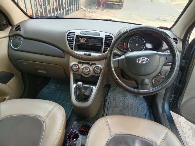 Second-hand 2012 Hyundai i10 Magna for sale in Hyderabad-12