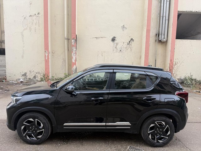 Second-hand 2024 Kia Sonet HTX Turbo DCT for sale in New Delhi-3