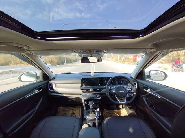 Second-hand 2024 Kia Seltos HTK Plus IVT for sale in New Delhi-15