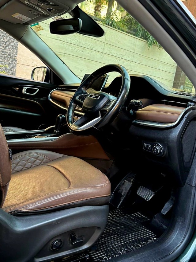 Second-hand 2022 Jeep Meridian Limited Opt AT BSVI for sale in New Delhi-6