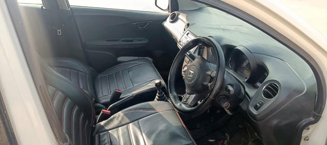 Honda Brio S MT Second-hand 2013 Honda Brio S MT for sale in Kota-3