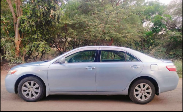 Second-hand 2007 Toyota Camry V4 (MT) for sale in Bhopal-3